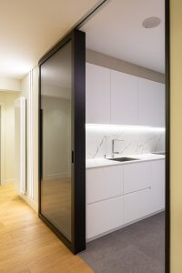 cocina moderna reforma interiores nuevo diseño deba