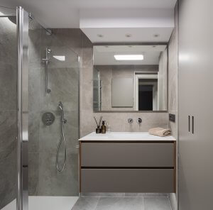 baño reformado nuevo diseño deba