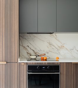 frontal marmol cocina reforma interiores nuevo diseño deba