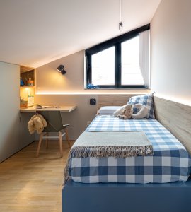 dormitorio infantil abuhardillado reforma interiores nuevo diseño deba