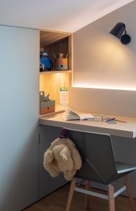 zona escritorio dormitorio infantil reforma interiores nuevo diseño deba